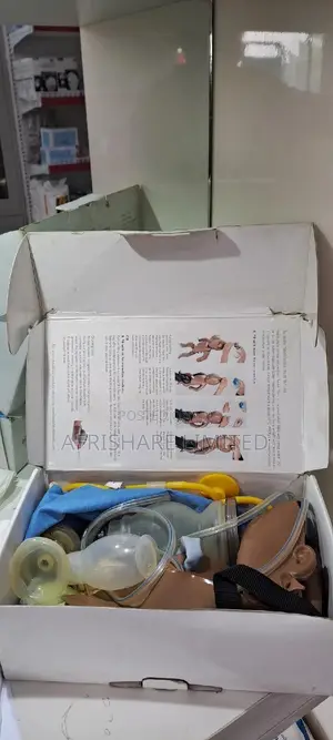 Neonatalie Newborn Simulator