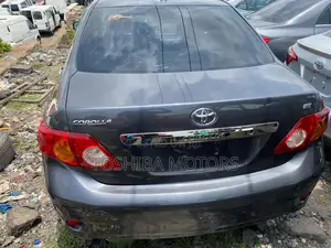 Toyota Corolla 2010 Gray