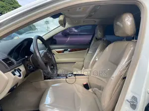 Mercedes-Benz C300 2010 White