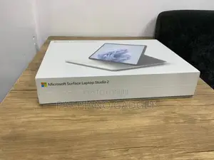 New Microsoft Surface Laptop Studio 2 16GB Intel Core I7 SSD 512GB