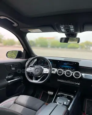 Mercedes-Benz GLB-Class AMG GLB 35 4MATIC 2023 Black
