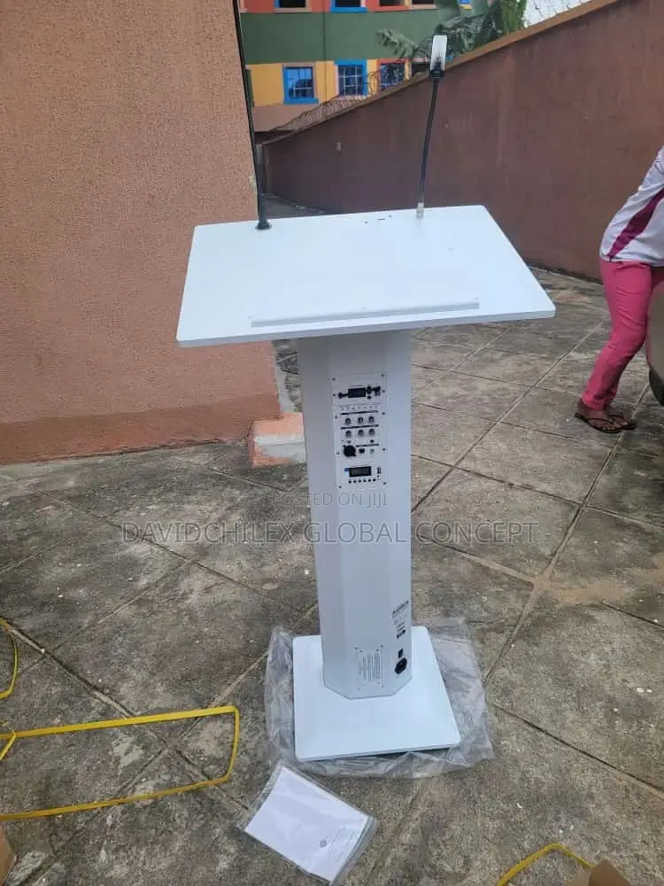Wireless Pulpit Stand With Microphone