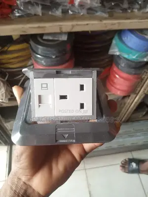 Double Floor Socket Coral
