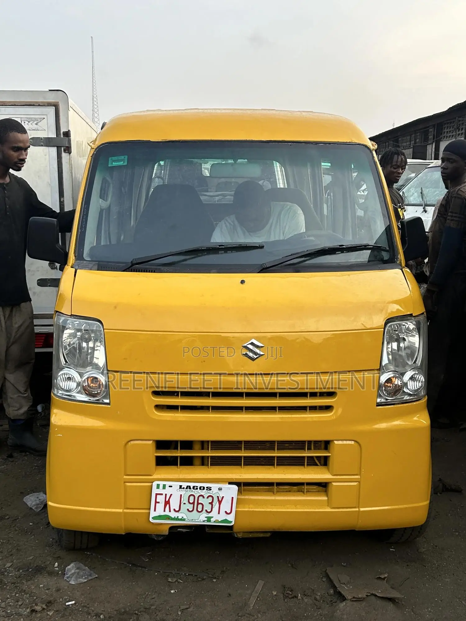 Suzuki Every 2010 Yellow