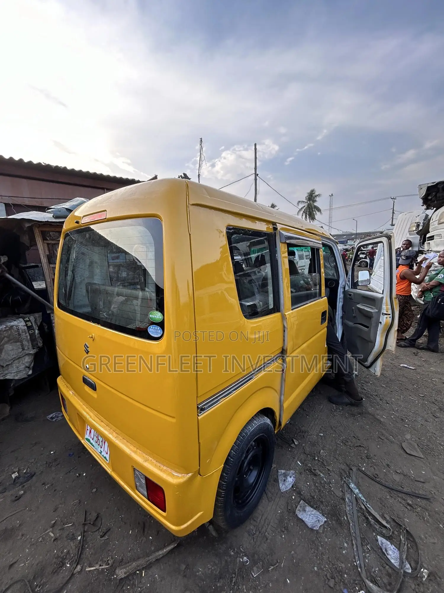 Suzuki Every 2010 Yellow