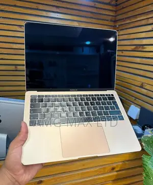 Laptop Apple MacBook Air 2019 16GB Intel Core i5 SSD 256GB
