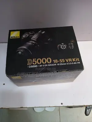Nikon D5000 Digital Professional Camera