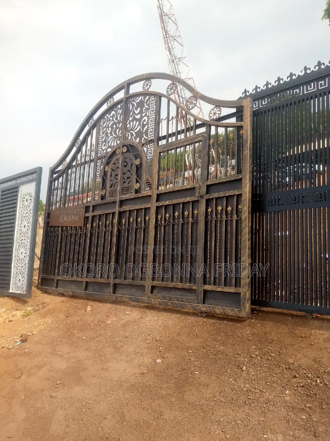 Brown Gate
