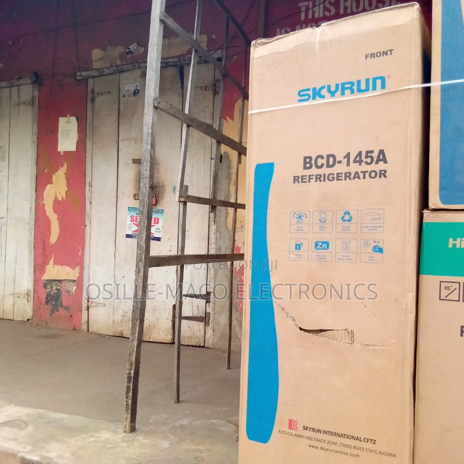 Skyrun Refrigerator Model Number BCD-145a