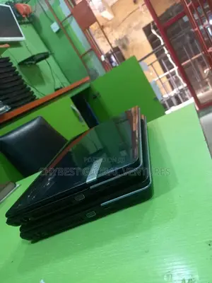 Laptop Dell Latitude E5500 4GB Intel Core 2 Duo HDD 250GB