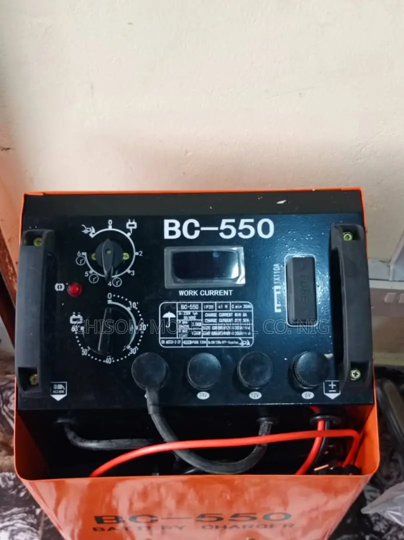 BC-550 Battery Charger