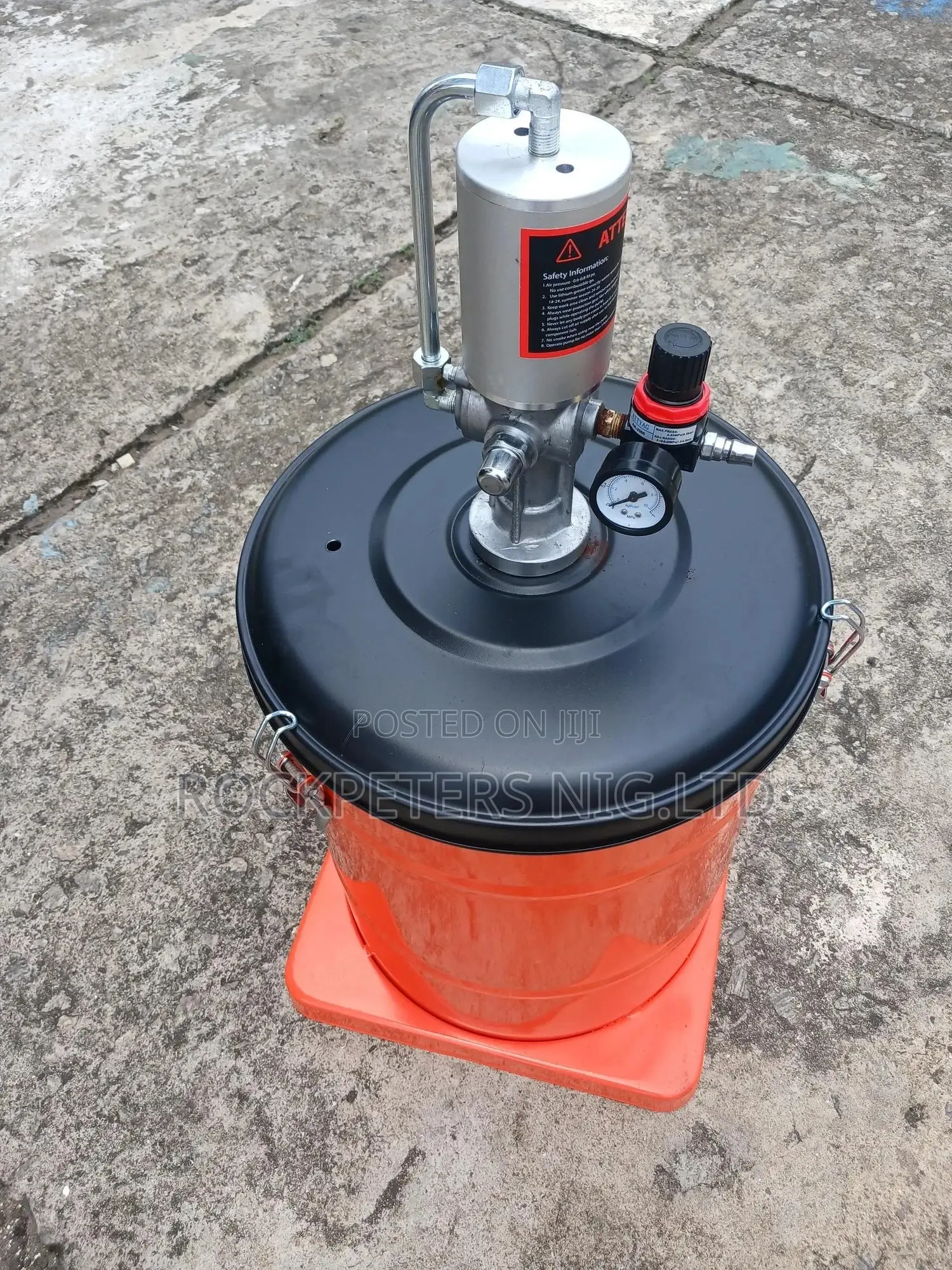 40litres Pneumatic Grease Pump Lwme10079