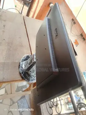 22 Benq Monitor