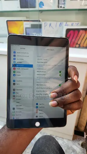Apple iPad mini 4 64 GB