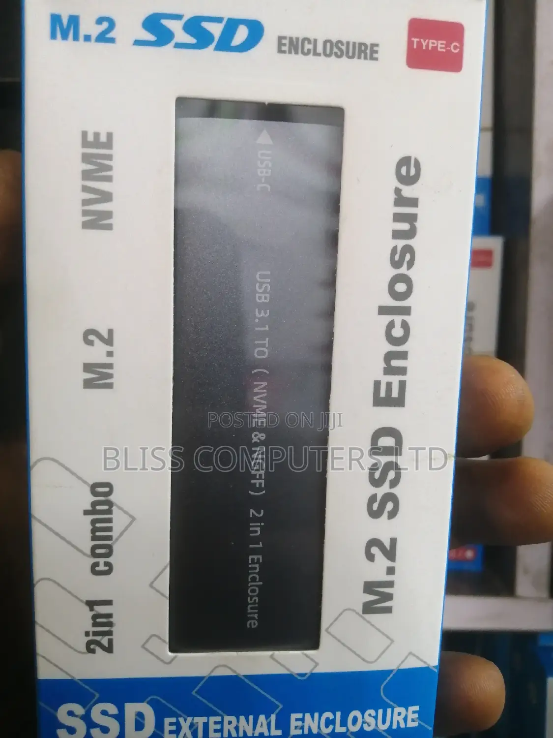 M. 2 SSD Encloure Adapter Reader