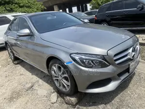 Mercedes-Benz C300 2015 Gray
