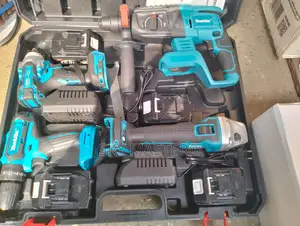 Makita 4pcs Cordless Combo Kit.