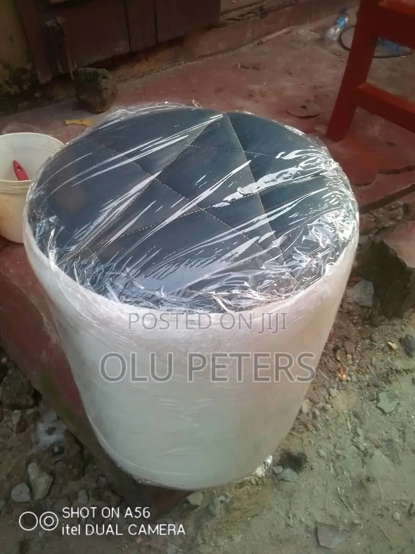 Round Side Stool