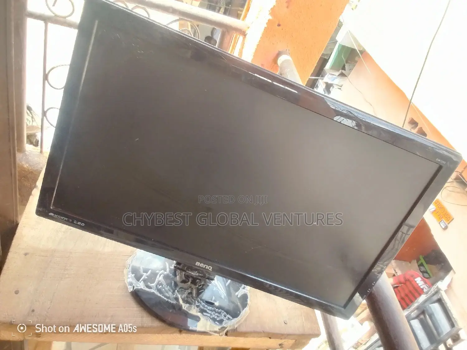 22 Benq Monitor