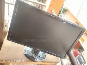 22 Benq Monitor