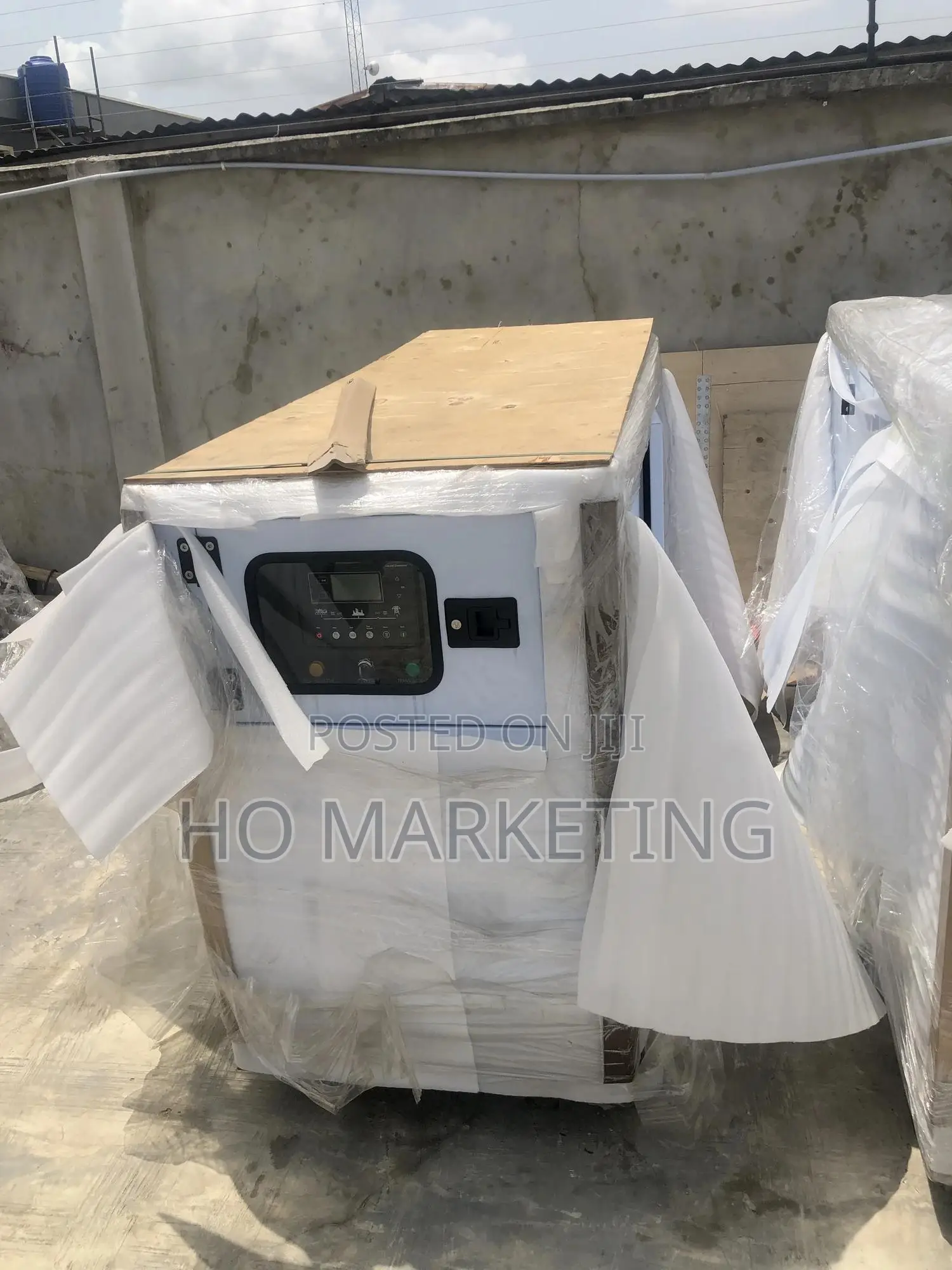 Soundproof Generator 20kva Diesel Generator-Perkins