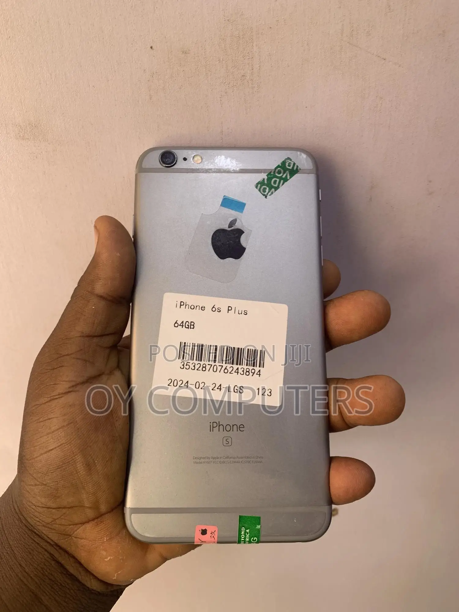 Apple iPhone 6s Plus 64 GB Gray
