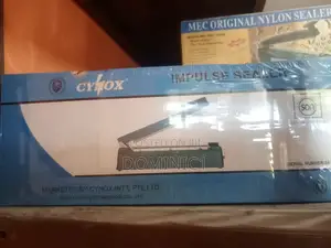 Cynox Nylon Seiling Machine 18 Inch
