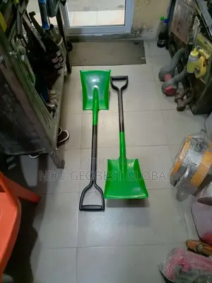 Non-Spark Shovels D Handled