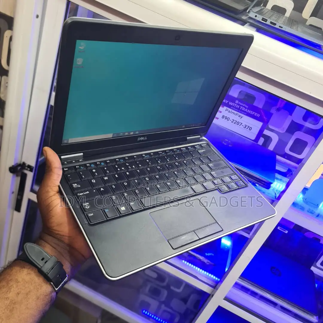 Laptop Dell Latitude E7240 12GB Intel Core I7 SSD 256GB