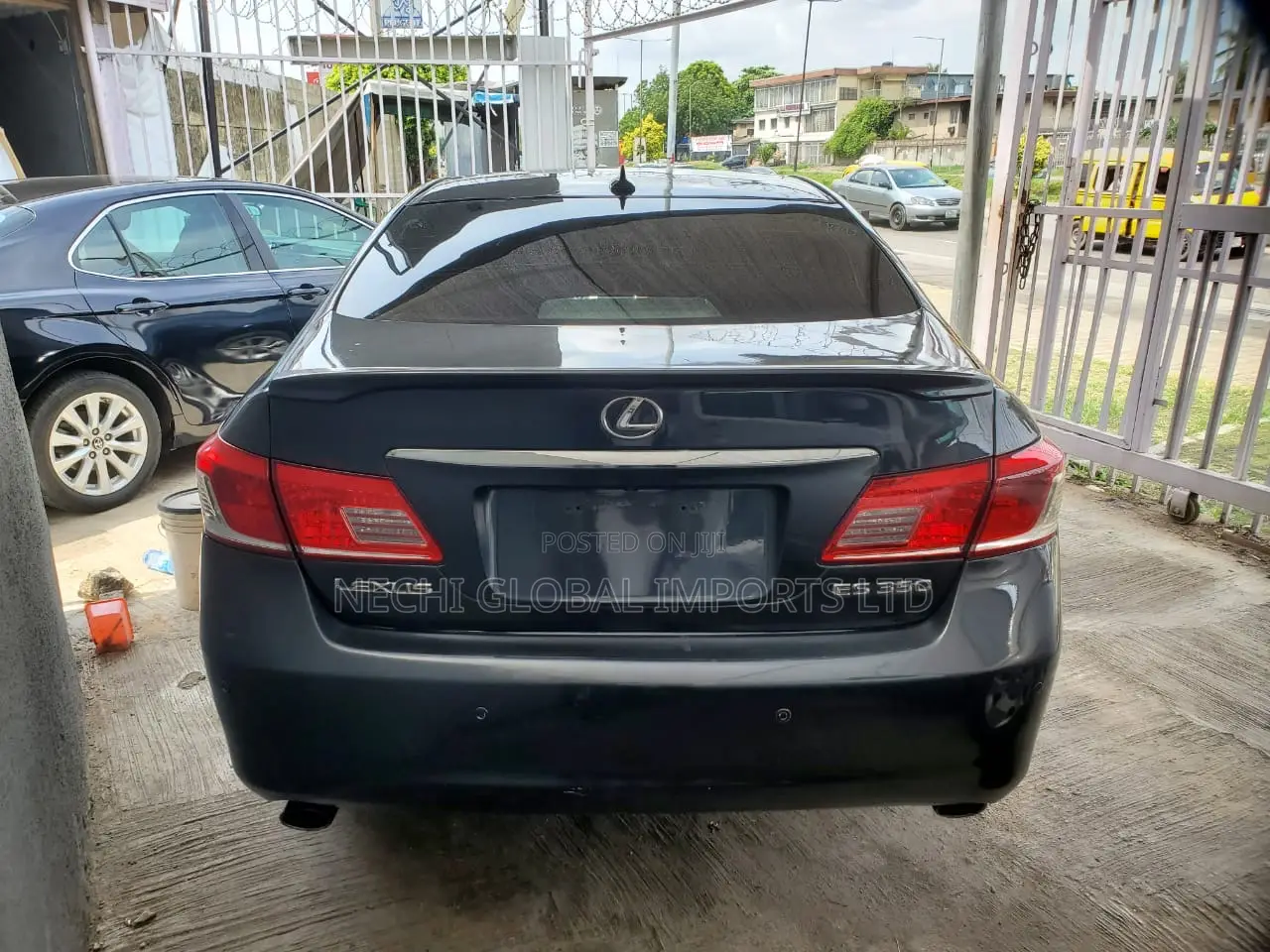 Lexus ES 350 2010 Black