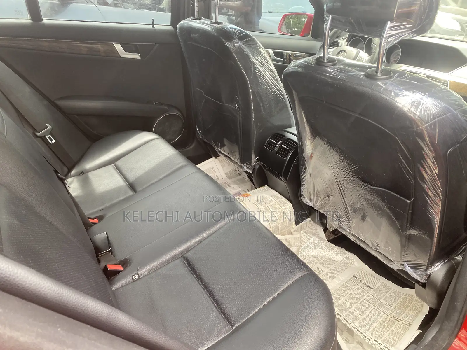 Mercedes-Benz C350 2013 Red