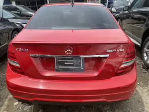 Mercedes-Benz C350 2013 Red