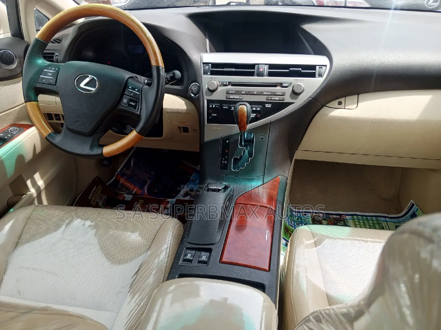 Lexus RX 350 2010 Gold