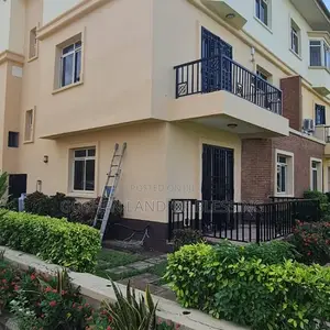 4bdrm Duplex in Living Gold Mini for sale