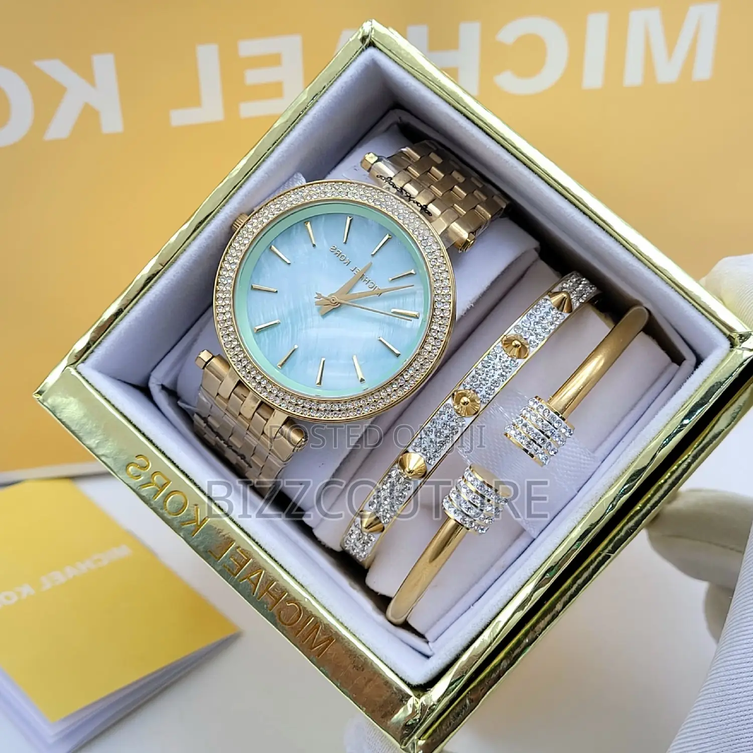 Original MICHAEL KORS Chain Watch Available in Store