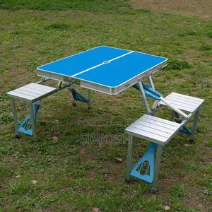 Pinic Table