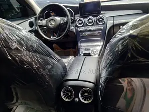 Mercedes-Benz C300 2016 Gray