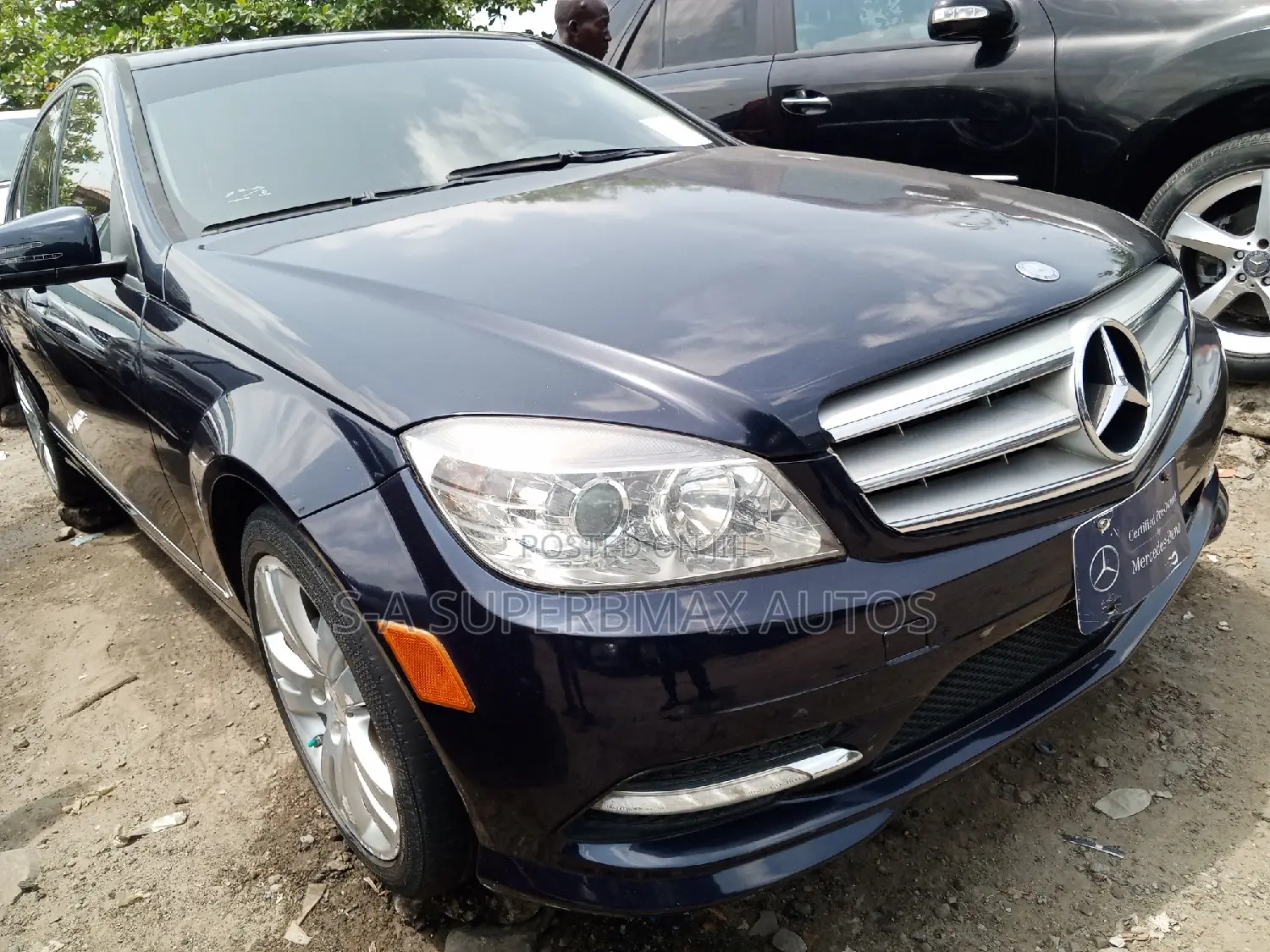 Mercedes-Benz C300 2011 Blue