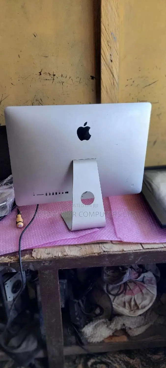 Desktop Computer Apple iMac Pro 8GB Intel Core I5 HDD+SSD 1T