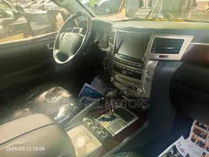 Lexus LX 570 AWD 2018 Black