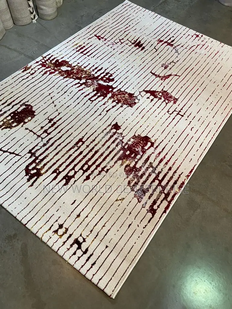 Modern Good Quality Centre Rug
