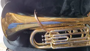 Hallmark-Uk Musikal Co LTD