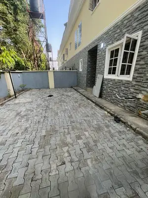 Photo - 3bdrm Duplex in Gwarinpa for rent
