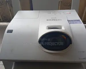 Super Sharp Ultra Short Throw Projector