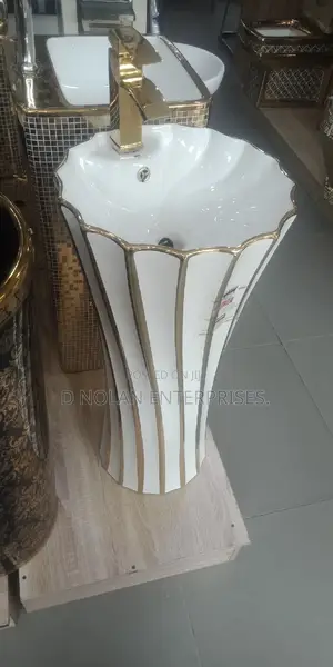 Quality White and Gold Digsin Dining Basin