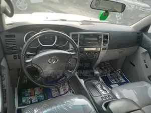 Toyota 4-Runner Limited 2008 Silver