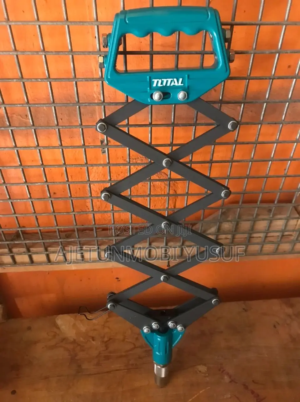 Folding Rivet