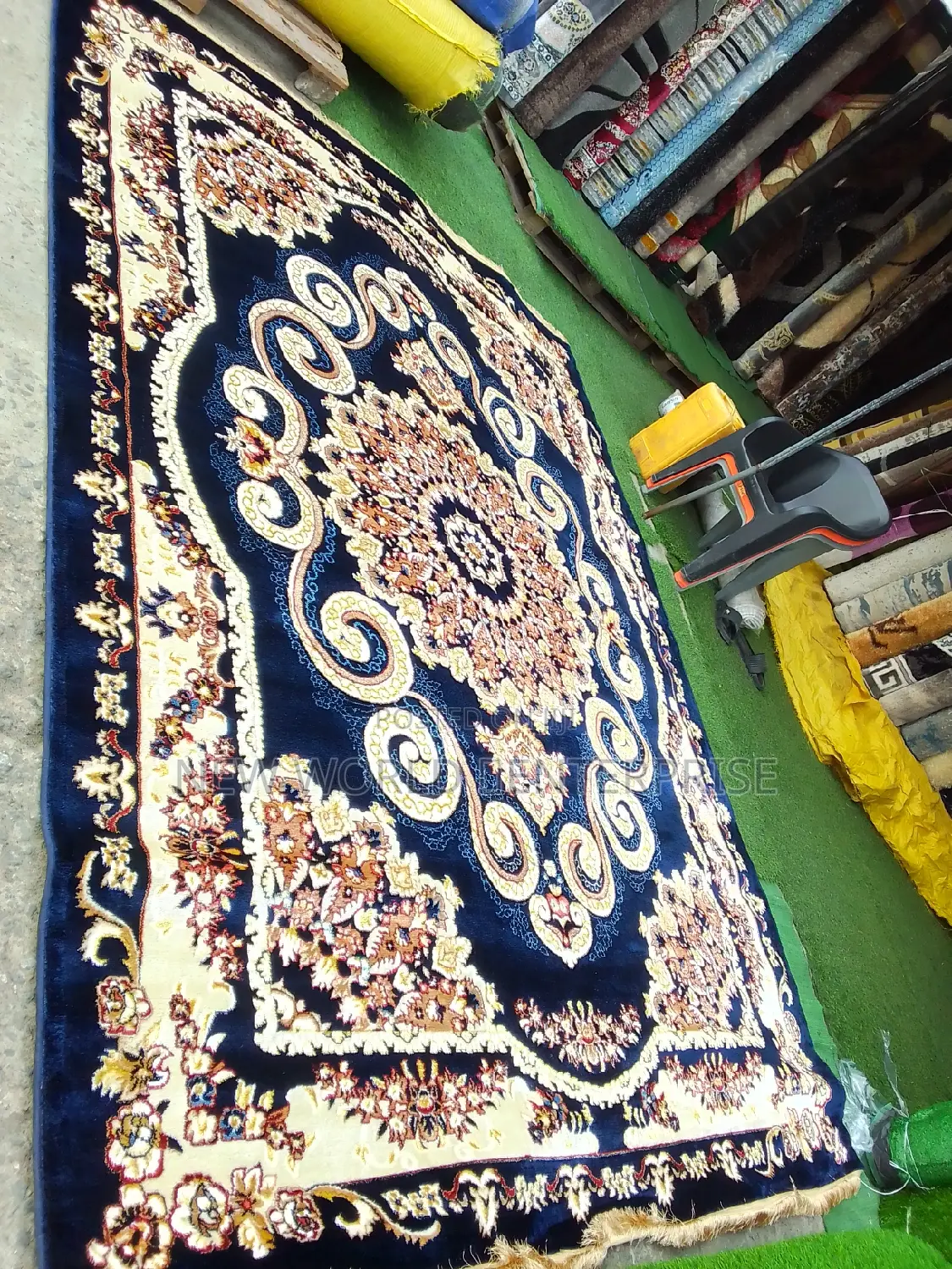 Royal Silk Persian Centre Rug
