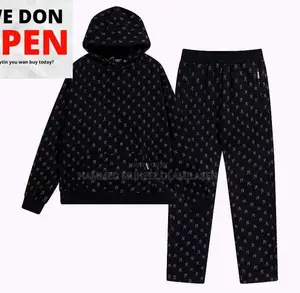 Mzee Wears
