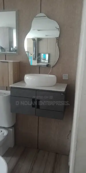 Master Cabinet Basin